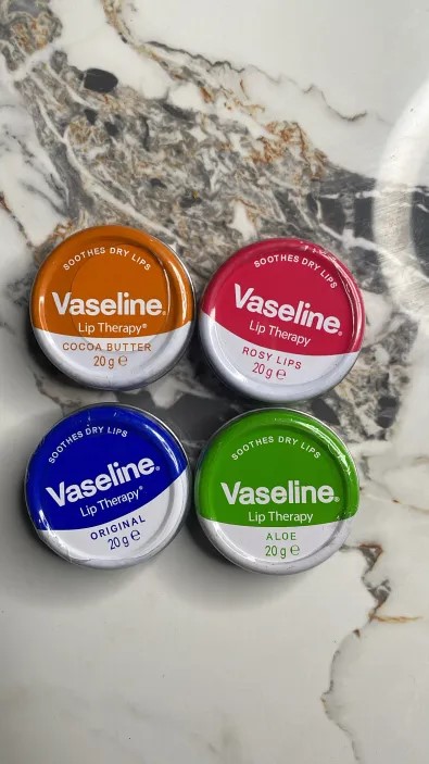 Vaseline Lip Therapy